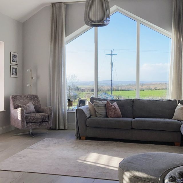 No signs of #BlueMonday around here 🌞  @houseontheborder