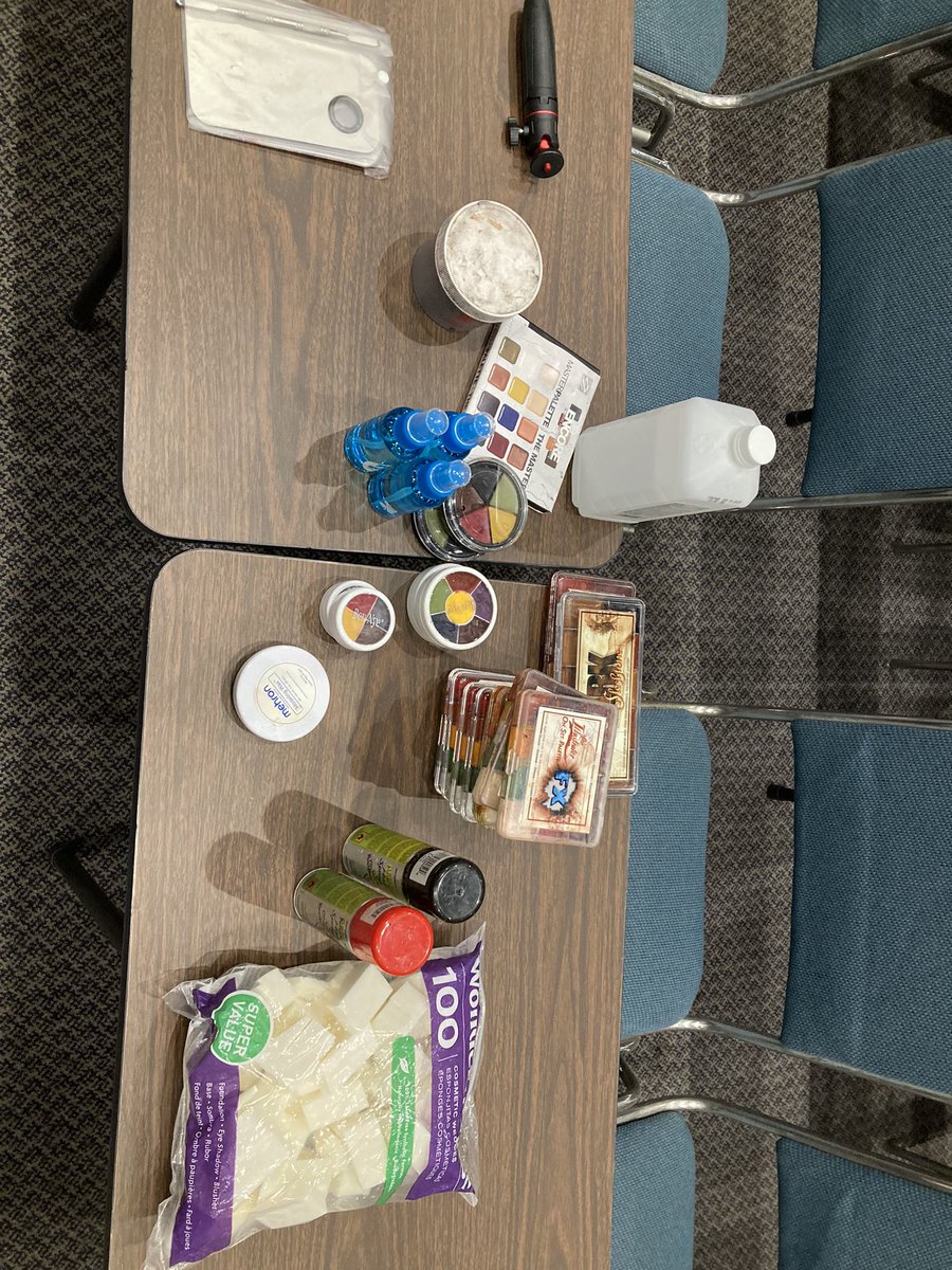 LifeFlightGuy's tweet photo. Come hang with the @simgeekspodcast crew and our friend Lish Robinson for some moulage basics. Room 408 at 10am! #IMSH2022 #simgeeks https://t.co/t9DYhBAQGs
