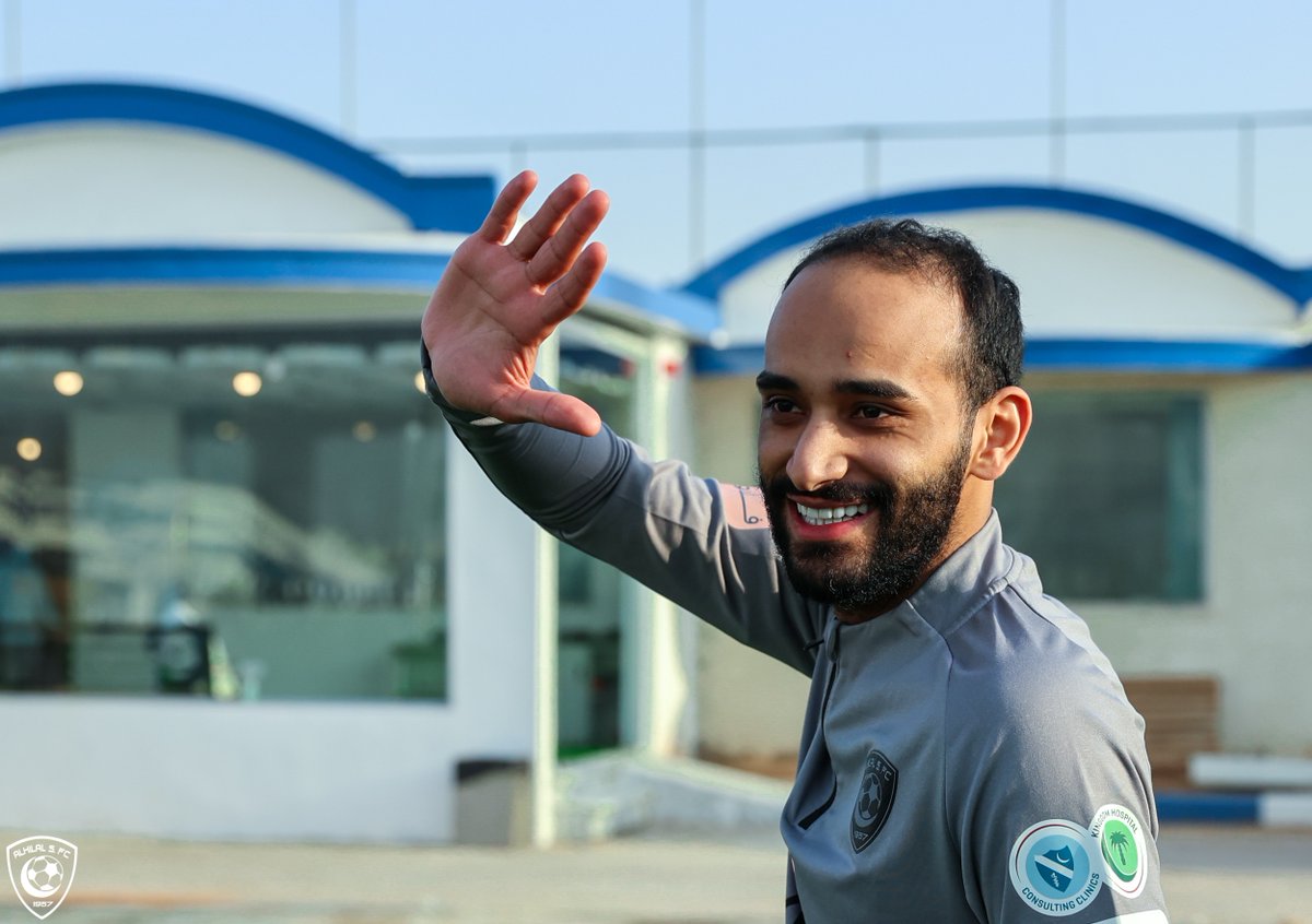 Alhilal_FC's tweet photo. 📍معقل #كبير_آسيا 
🗓 اليوم الاثنين 
⏰ الرابعة عصرًا 
📋 استئناف التدريبات 
📃 حصة تكتيكية ولياقية https://t.co/Y396EZoE2z
