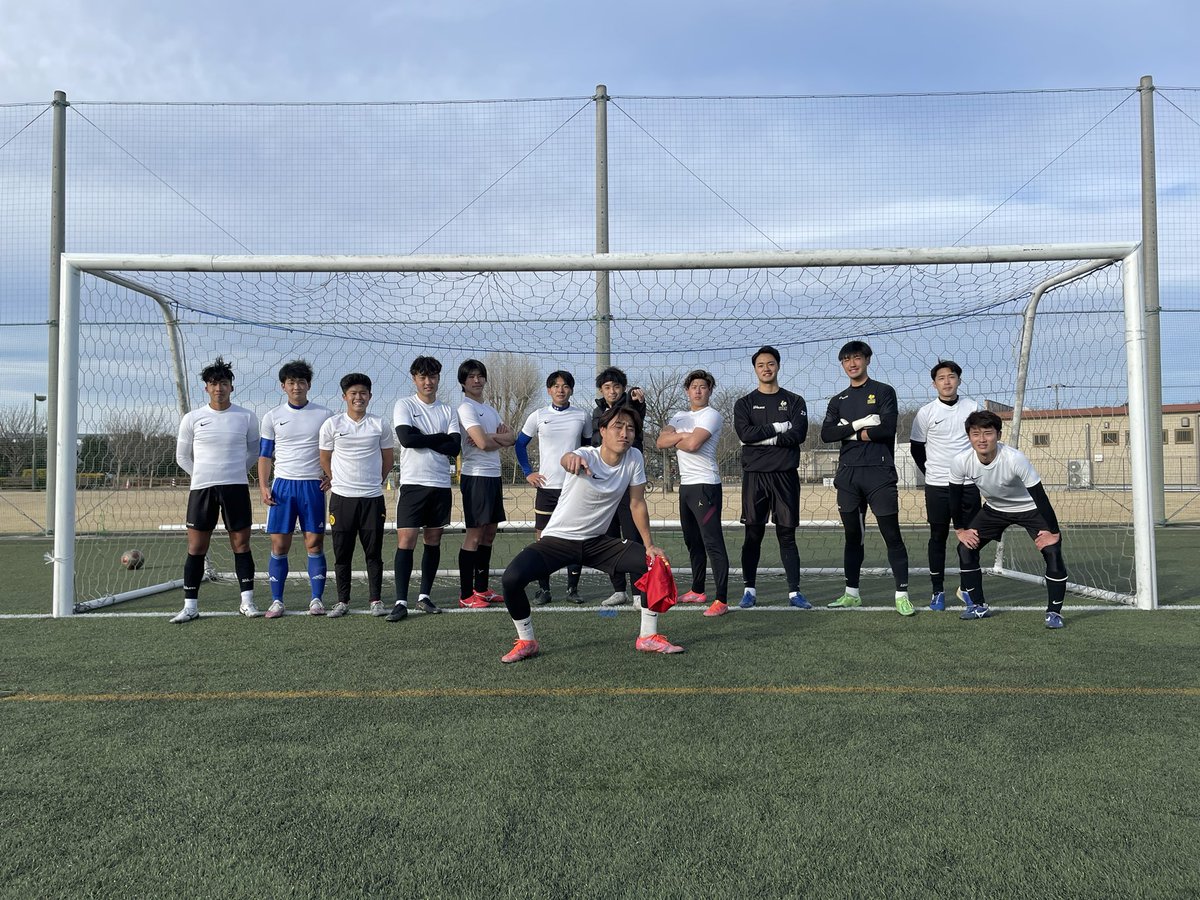 KaoruTanimoto's tweet photo. この時期になると、緊張感が高まる。
俺のサポート選手たち皆んなが契約を掴めるといいけど、プロの世界では必ずしも全員が夢を掴めるとは限らない。
だからこそ、国内で出来る事を全力でやる。少しでも可能性が上がるように。
みんな一丸となって、今週も練習から頑張ろう！！ https://t.co/aPCU4AHR3p