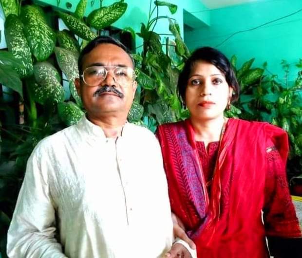 AdvocateNazrul's tweet photo. আমার চাচী আম্মা, চট্টগ্রাম বিশ্ববিদ্যালয়ের ব্যবস্থাপনা বিভাগের অধ্যাপক ডঃ সেলিনা আক্তার চট্টগ্রাম বিশ্ববিদ্যালয় শিক্ষক সমিতির সভাপতি নির্বাচিত হওয়ায় অভিনন্দন।🌹
আমার কাকা লোকপ্রশাসন বিভাগের অধ্যাপক এম. রুহুল আমিনও ২০১১ সালে চট্��গ্রাম বিশ্ববিদ্যালয় শিক্ষক সমিতির সভাপতি ছিলেন। https://t.co/CsFBhUh6cZ