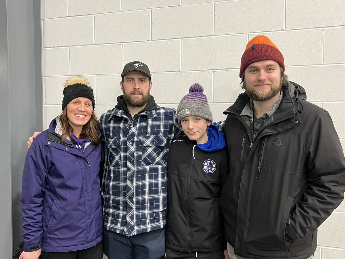 RyanGetzlaff's tweet photo. Thanks for coming out and watching the Bottineau Bantams play this weekend!
@kerchicken @Moore_Ray_kyler https://t.co/Mom4LgOxeZ