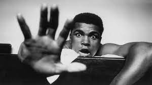 diegmej's tweet photo. Feliz cumpleaños, hermosa mariposa. Sigue volando en la Eternidad.
#MuhammaAli https://t.co/0H2wFdpc3M
