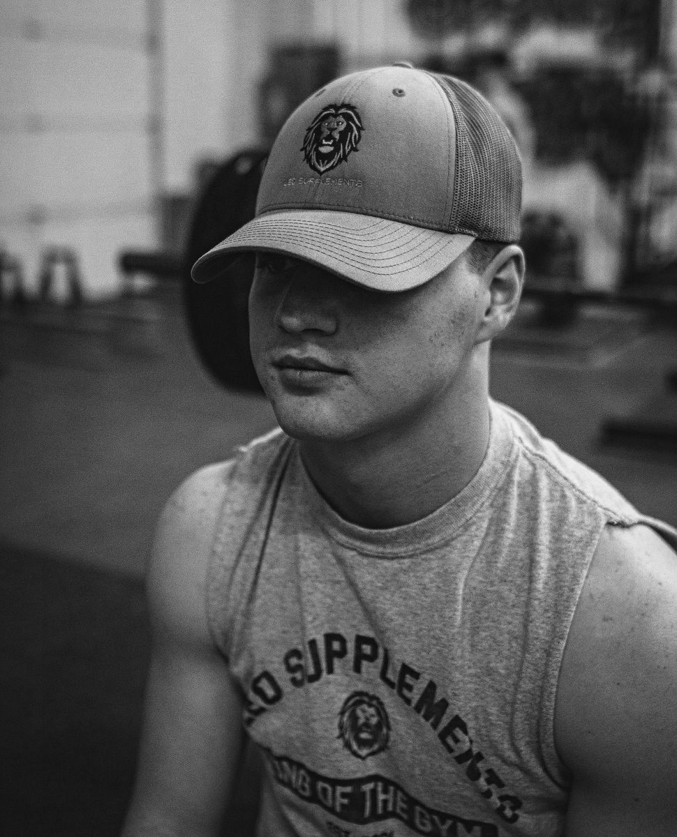 It’s either one day or day one. You decide.

•

Shop our supplements at leosupplements.com.

•

#leosupplements #harnessyourlion #kingofthegym #lifting #supplements #preworkout #bitethebullet #discipline