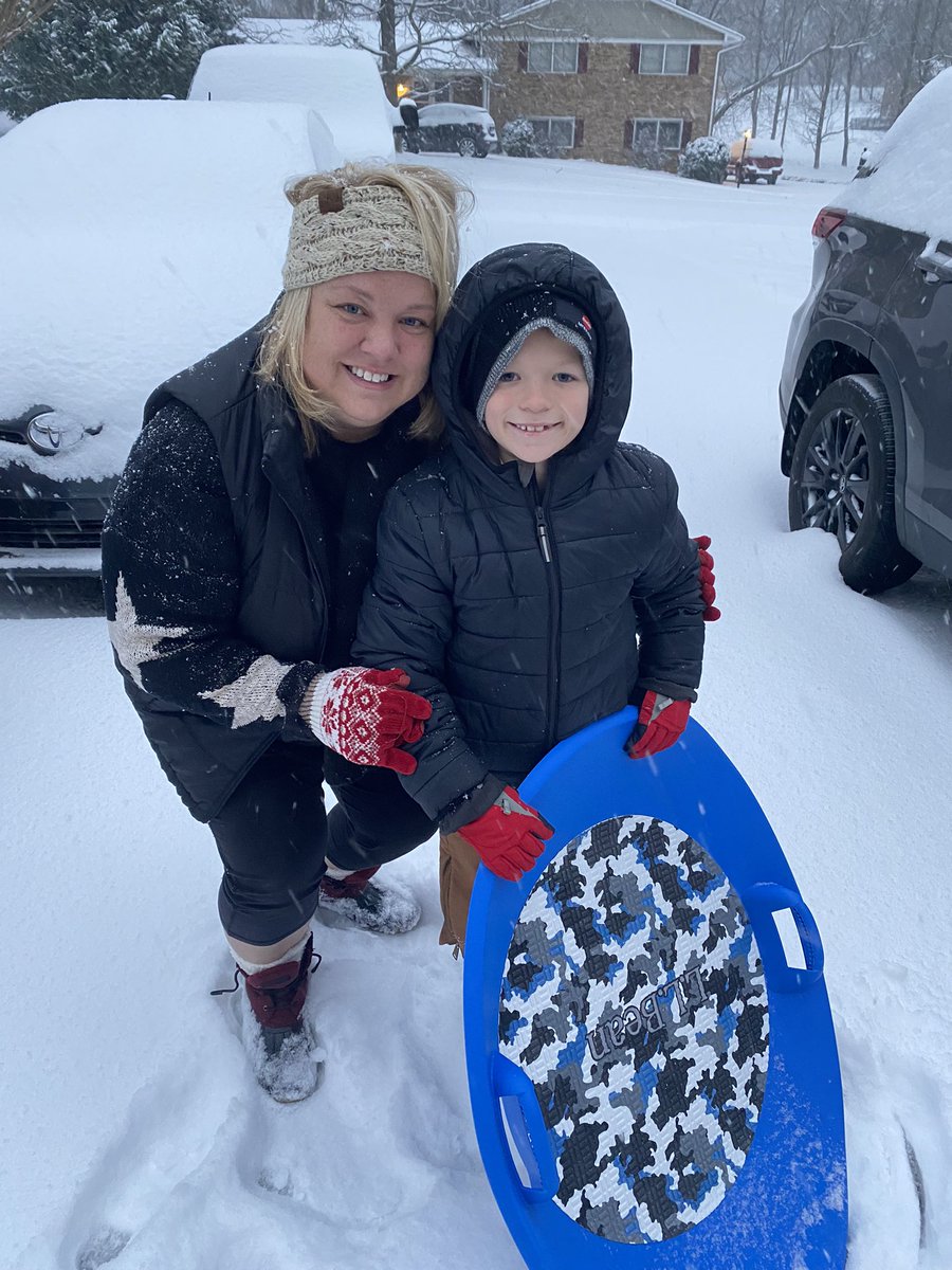 kwithrow5's tweet photo. A little FUN in the SNOW! https://t.co/ZXqQbNFEgF