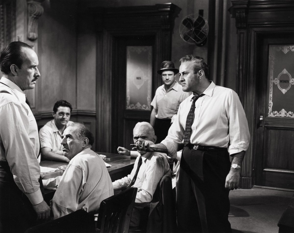 Film4's tweet photo. A jury has to decide if a young man is guilty of murder. Henry Fonda and Lee J Cobb star in Twelve Angry Men at 1.10pm. https://t.co/pXBK3ANP1M