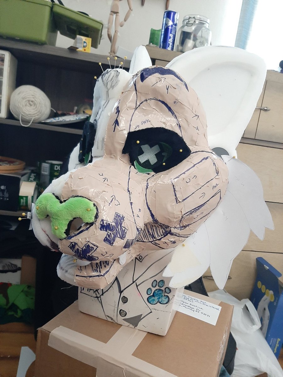 FraidieKatmakes's tweet photo. Ears glued! Just gotta line the face/mouth and then it's fur time for this critter! 
They are still open for preclaims! Please comment/dm if interested :3
Shares greatly appreciated https://t.co/ooMy0MqiVw