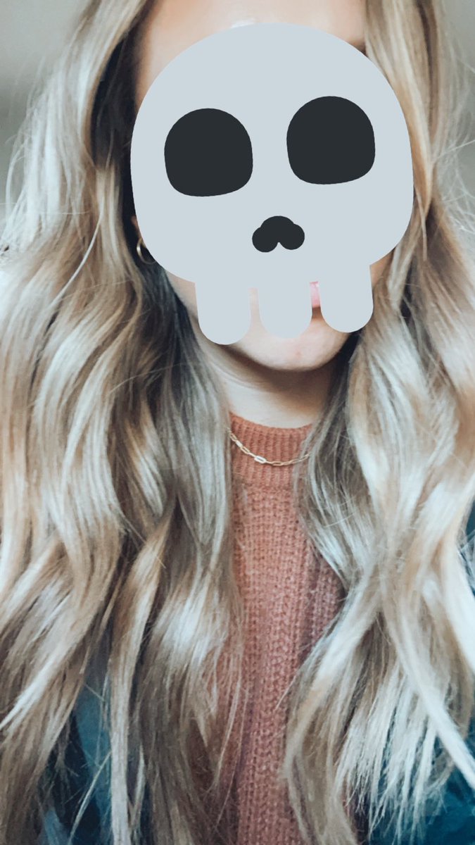 Thank you for the birthday love tweeps. 😘😘 here's to another trip around the sun. ☠️