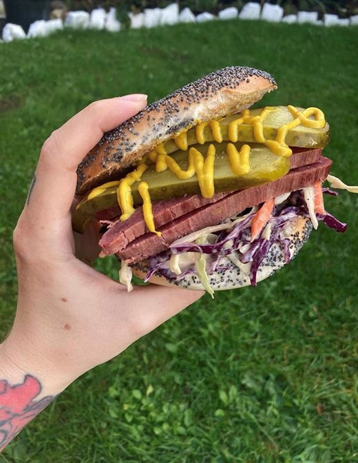 Celebrate the beautiful bread with a hole by packing in all your favourite ingredients topped with #Frenchs for the ultimate finish. Relax, rewind and relish in mustard! ​

This beauty was created by @thesnackinggeek  ​

#Frenchs #itsaMUST #NationalBagelDay #Bagel