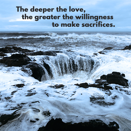 Who has made sacrifices for you? 
#DeeperRelationships #Friendship