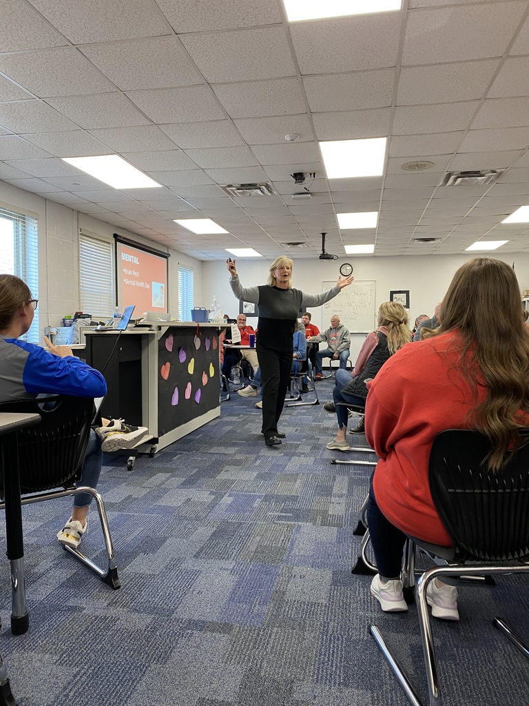 bh_bobcats's tweet photo. The staff welcomed UNL Softball Coach Rhonda Revelle for a great day of learning and inspiration!#bhleads https://t.co/EvK2MTCfr6