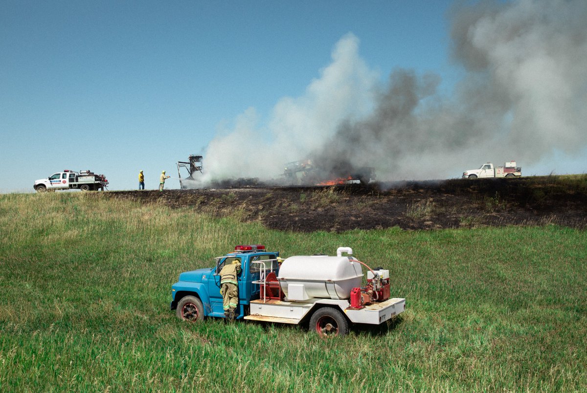 strangevictory_'s tweet photo. A short thread on my photo Okaton, South Dakota

Now listed on @withFND 

https://t.co/IDdAn9J5Jo https://t.co/6pFs6c97hK