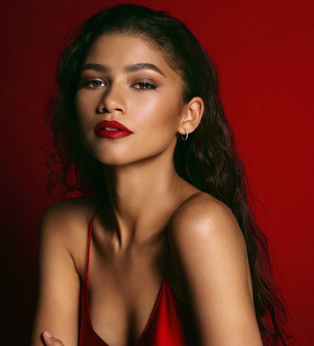 dayapeters's tweet photo. zendaya and tom holland are such a fine couple. https://t.co/cWTGOl2Sxq