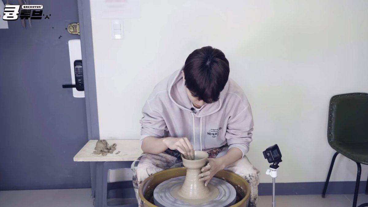 baekchen pics (백챈) tweet media