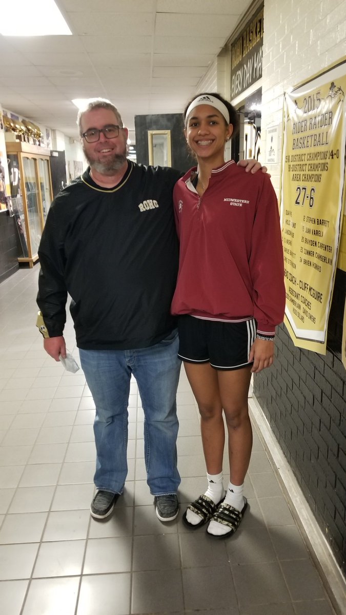 Jalynn Bristow 👸🏽 (@bristowjalynn) on Twitter photo Happy Birthday Coach Doley!!🎉 Thank you for ALWAYS helping me, whether it be injury or a friend to talk to!! 🥳
《Best trainer in all of Wichita Falls!!! 🙂》 <a href="/rider_sportsmed/">Rider Sports Med.</a> Happy Birthday Coach Doley!!🎉 Thank you for ALWAYS helping me, whether it be injury or a friend to talk to!! 🥳
《Best trainer in all of Wichita Falls!!! 🙂》 <a href="/rider_sportsmed/">Rider Sports Med.</a>