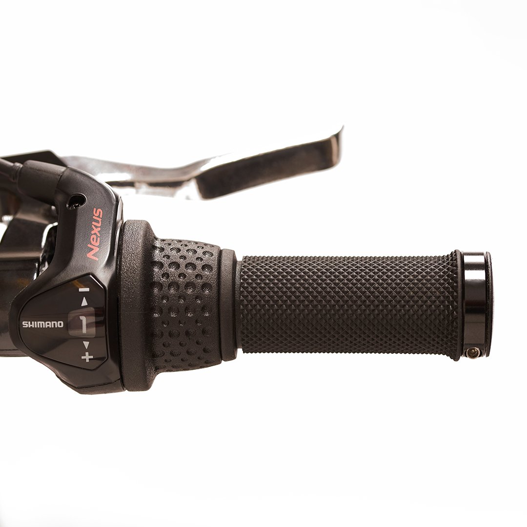 Buzzbike handlebars have been designed with the perfect geometry for free flowing through the streets… and narrow corridors.