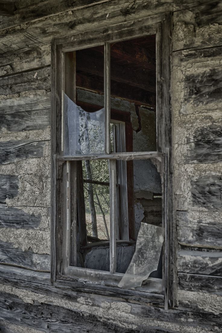 Cemal Süreya'nın "Pencereniz kirliydi, gördüğünüz her insana çamur attınız!" dediği çağdayız..