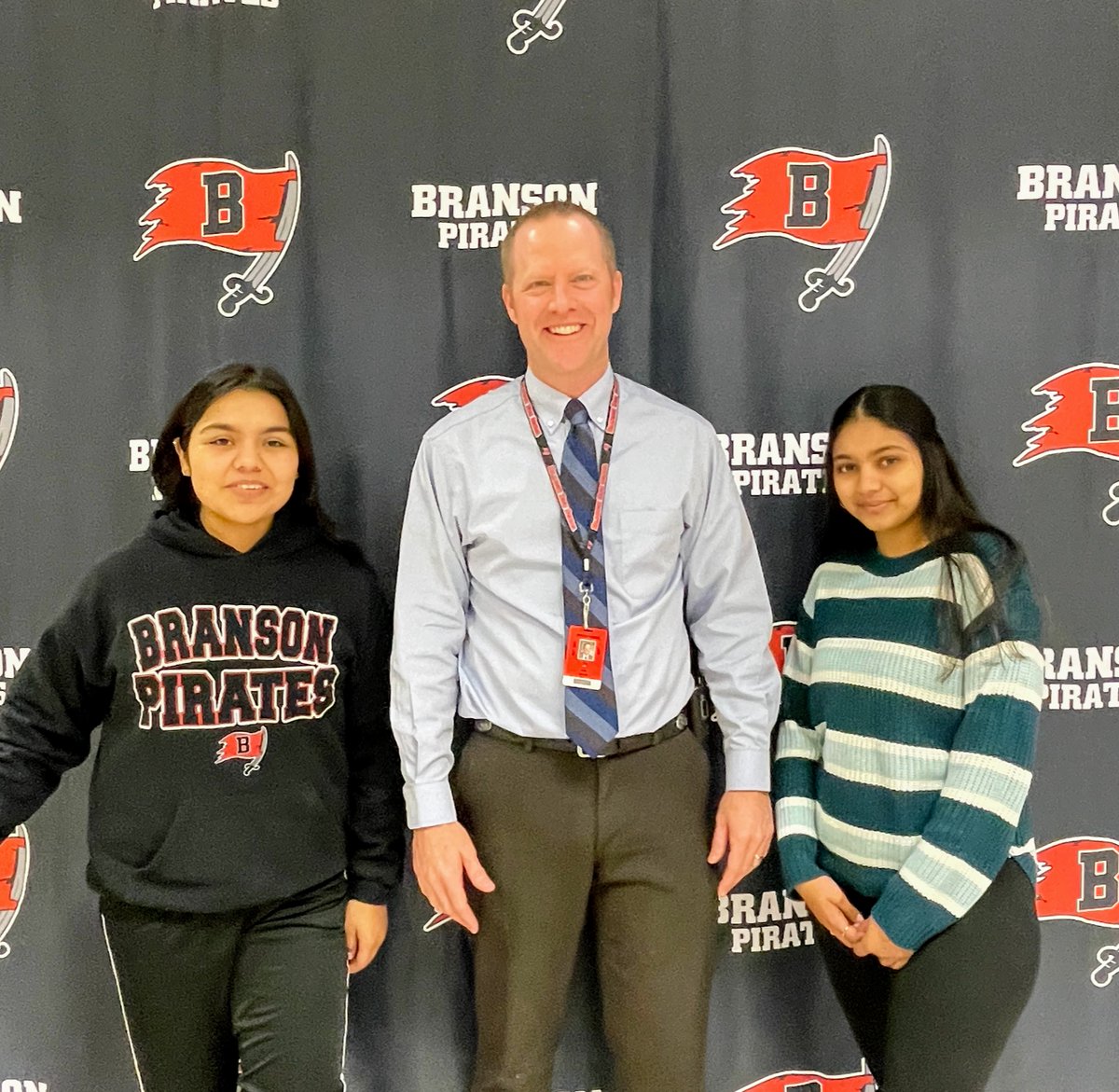 barbiejocog's tweet photo. BHS is proud of January's Outstanding Characters of the Month. Faculty chose Alexandra Garcia and Ishva Patel as fine examples of Branson Pirates demonstrating Commitment. These young ladies are pictured with Dr. Harris, our building principal. Way to go! :) https://t.co/W9FIJXcHNV