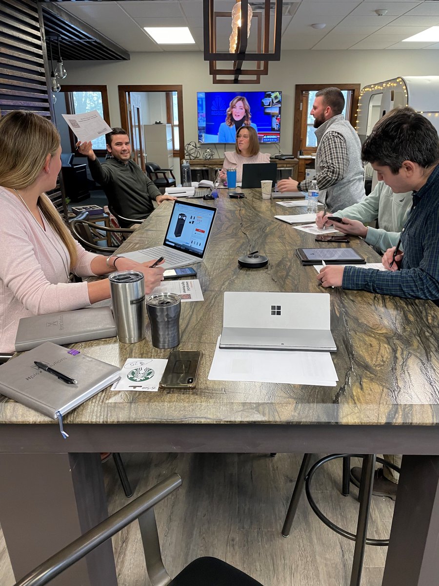 To honor the life and legacy of Dr. King, Hplex employees participated in a crossword to reflect on his monumental accomplishments. John, our Director of Project Management, used his considerable knowledge of Martin Luther King Jr. to finish first. 
 
#MLKDay2022 #MLK