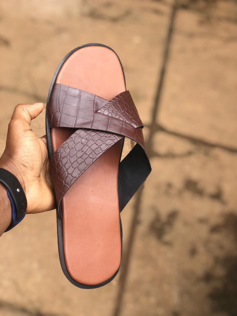 FirstRate_Shoes's tweet image. Make Shoe Contact b4 eye Contact🔥🔥🙌..It’s #3k only Contact Us via ☎️ or WhatsApp  07032888205... Retweet plss #Ashawo #Airtel #AbujaTwitterCommunity #Entrepreneur