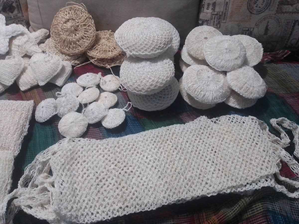 ArtesaniasMaty's tweet photo. Agradecimiento a los clientes de los Estados de Morelos, Yucatán y CDMX por confiar en los productos naturales 100 %biodegradables.
Brinda salud y limpieza a la piel..
#ixtle
#Henequen
#luffa https://t.co/sMKPCIvVX3