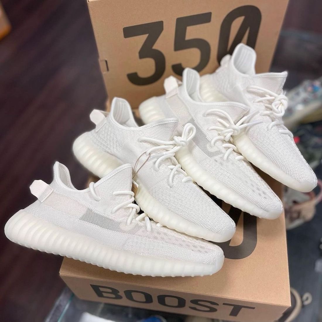 Nice Kicks on Twitter: "Check out “Pure Oat” Yeezy Boost 350 ☁️ https://t.co/JpmzumOqI9" / Twitter
