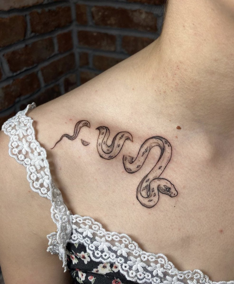 kirbysgaydad's tweet photo. Tattoo by lilyktattoo https://t.co/jRJOS3XZiP