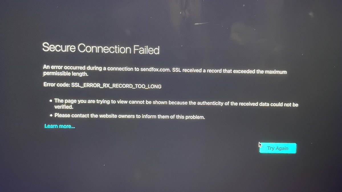 pappasmike's tweet photo. Please help! Not able to access my contacts… @SendFox #techhelp https://t.co/UsnVy4m1Qo
