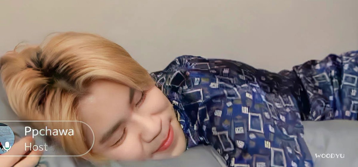 bounprem_mjh's tweet photo. เขาน่ารักมากฉันอยากได้
@bb0un @Prem_space
#ROOMSTOURXPREM https://t.co/5c6AoRIsdO