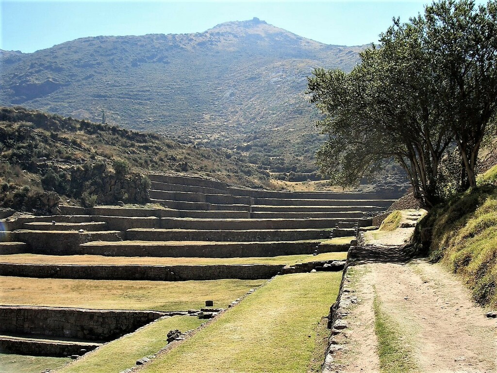 angieSAJourneys's tweet image. Beautiful setting of the Incan site of Tipon, Peru
Read more at selfarrangedjourneys.com/tipon
#Tipon #Peru #tw