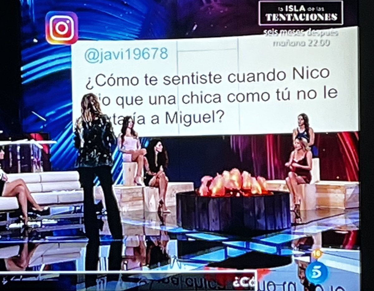 Claauju's tweet photo. No perdáis el tiempo haciendo preguntas… Los users son falsos #ChicasTentaciones https://t.co/NS8e9BQKBx