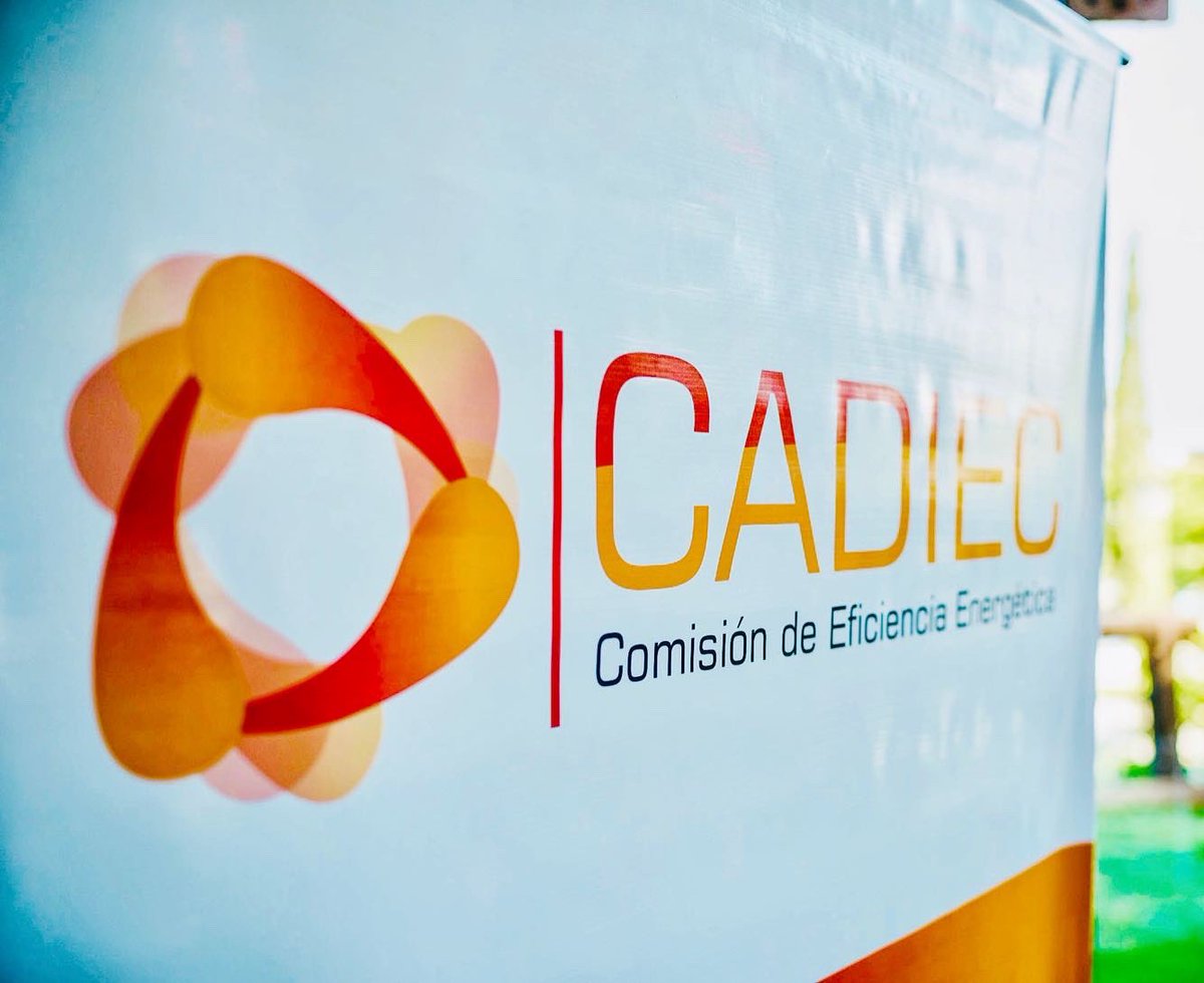💡¿Sabias que en CADIEC contamos con una comisión específica de Eficiencia Energética? 

Te presentamos a Ing.Carlos Piñeiro nuestro coordinador de la comisión. 

¡Si sos socio y te interesa participar, escribinos! 

eficiencia.cadiec@gmail.com