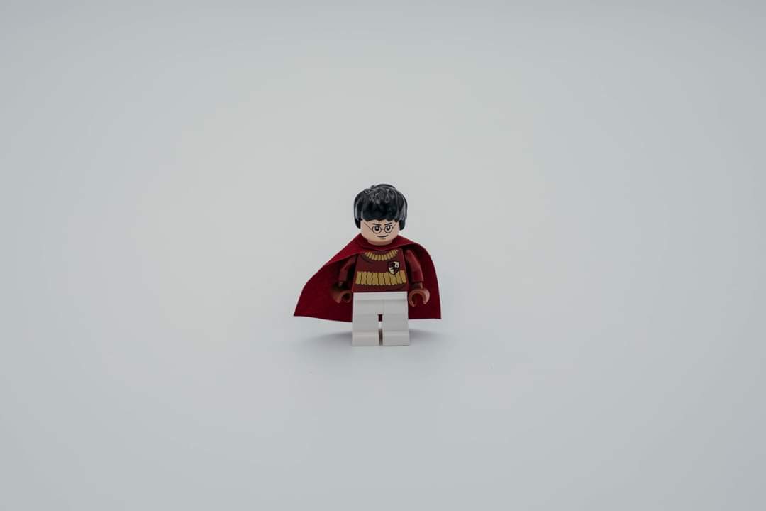 It's Minifig MONDAY!

This Quidditch HP was released in 1 set in 2010. 

Did you know that JK Rowling created the idea of Quidditch in a small hotel in Manchester?

#legoharrypotter #harrypotter#legominifigures #hogwarts #harrypotterlego #minifigures  #wizardingworldofharrypotter