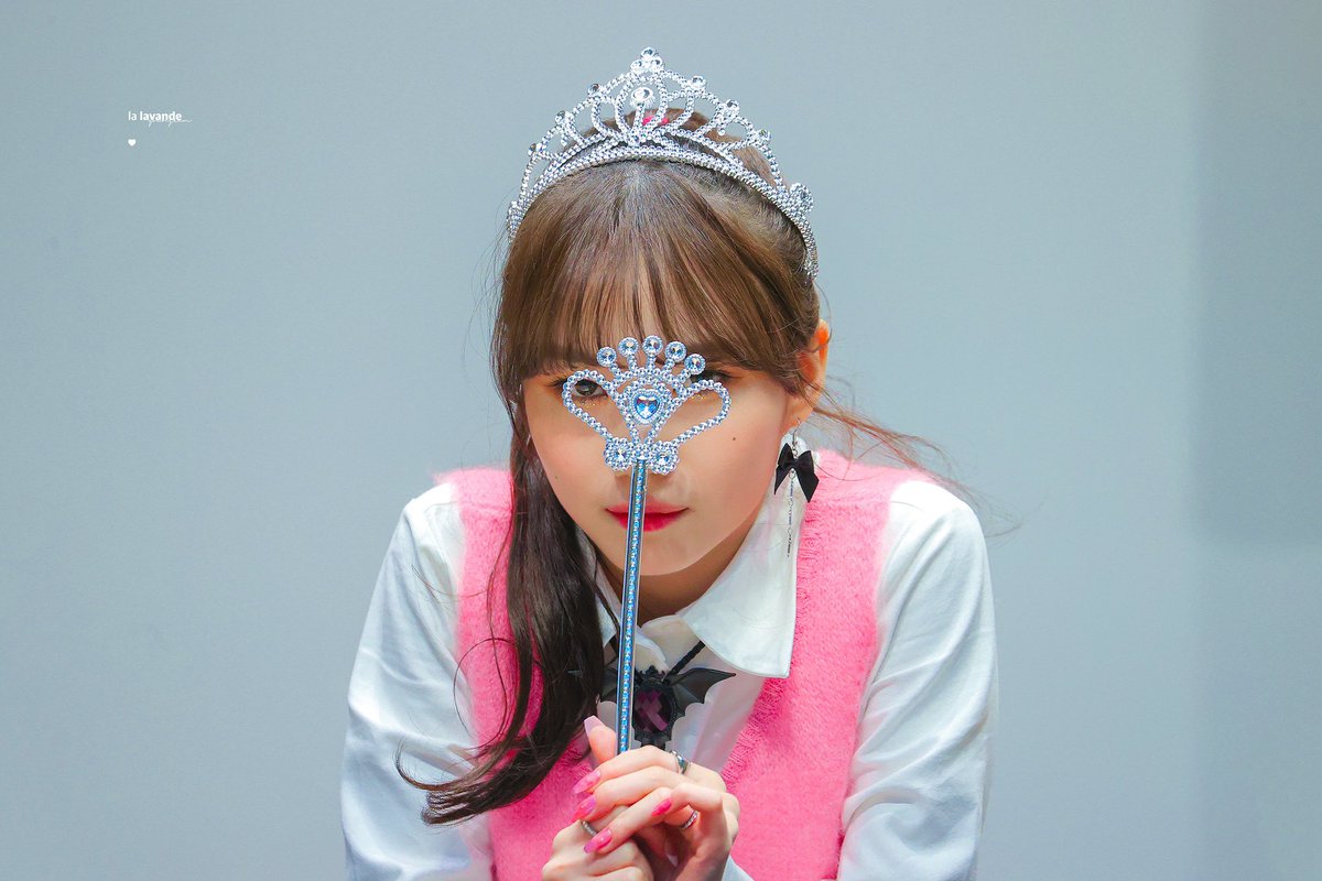youngeunfd's tweet photo. our princess 👑 https://t.co/tcwGs0lkKQ