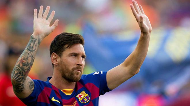 cristobalsoria's tweet photo. Primero dar la enhorabuena a Lewandowski por este premio…aunque todos…absolutamente todos…sabemos que el único The Best…es y seguirá siendo siempre por los siglos de los siglos Su Santidad Leo Messi… https://t.co/MdeTOTEc4x