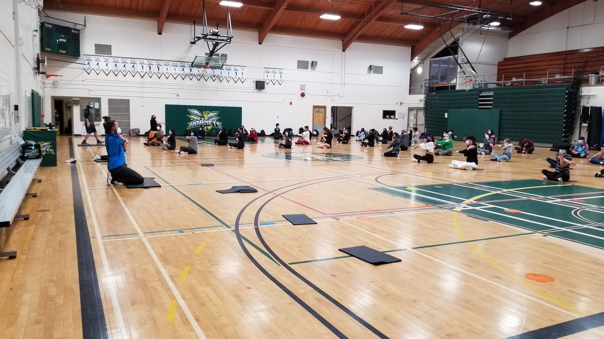 Students getting some stretching and mobility work in on their first day back to school.
<a href="/tecvocwpg/">Tec-Voc High School</a> @WinnipegSD