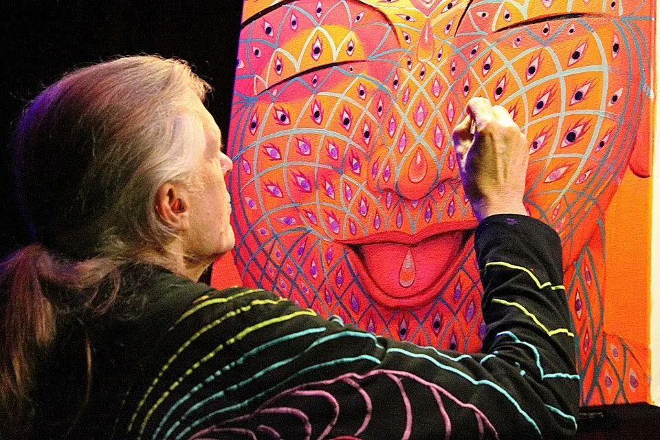 alexgreycosm's tweet photo. CoSM January Full Moon Ceremony
#238th consecutive Full Moon celebration @sacredmirrors
Join @alexgreycosm, @allysongreycosm & the CoSM Community
Celebrate this month’s theme: Creating a Life You Love.
When >> TONIGHT @ 8pm est
Where >> https://t.co/bUVuOWNM4c https://t.co/zdRWkz4P3S