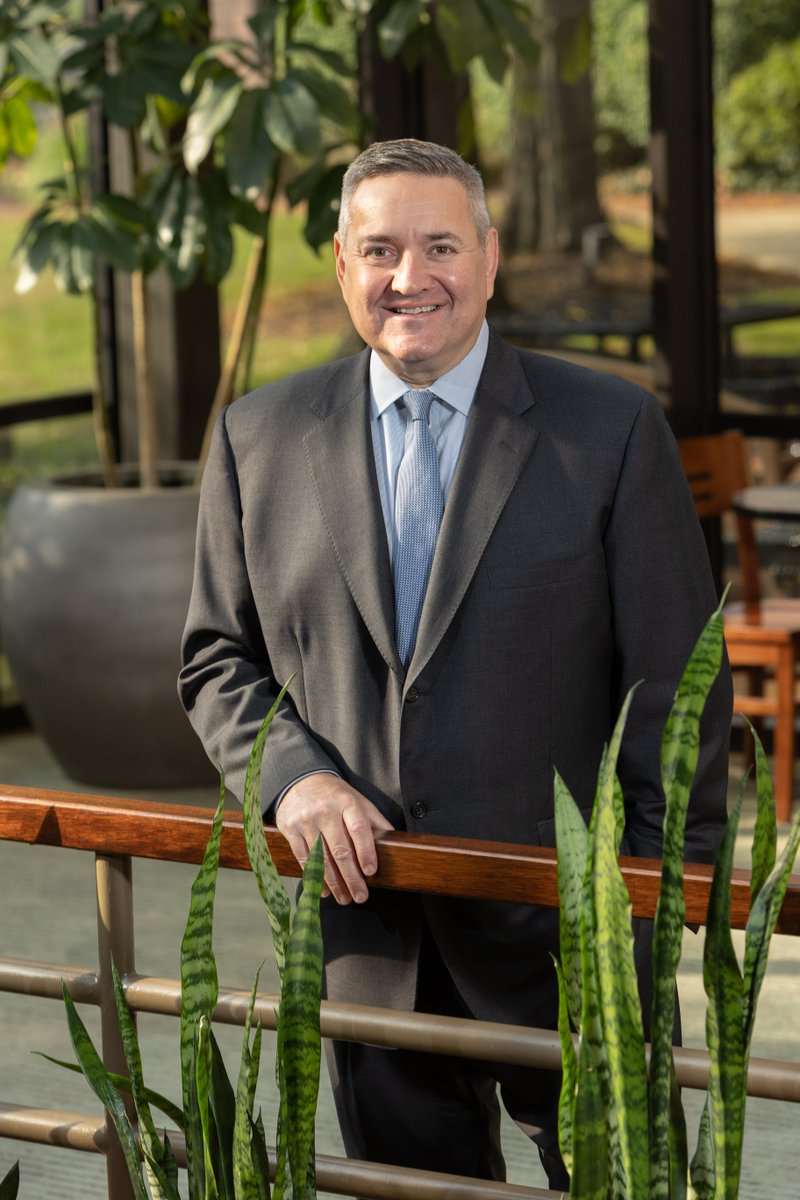 UHS, Inc. tweet media