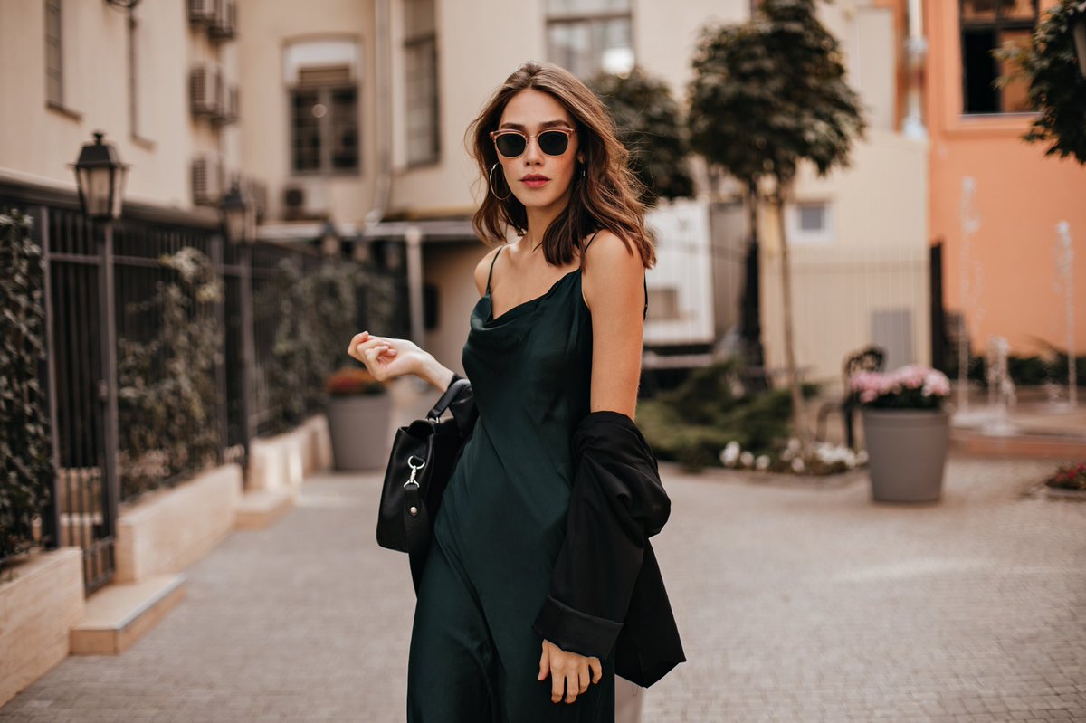 UrbaneBox's tweet photo. Always dress to impress! 👗 

Men &amp; Women’s Clothing subscription box for only $65 a month! 

https://t.co/fu4DX2hKoD

#clothingsub #clothingsubscriptionbox #subscriptionbox #clothing https://t.co/3rpACmOXtU