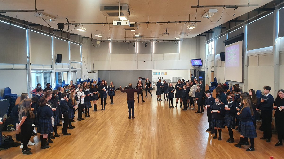 FHESPerformarts's tweet photo. Fantastic turn out for Matilda auditions tonight! Team Drama can't wait to get started! https://t.co/PXDbDI8p2N