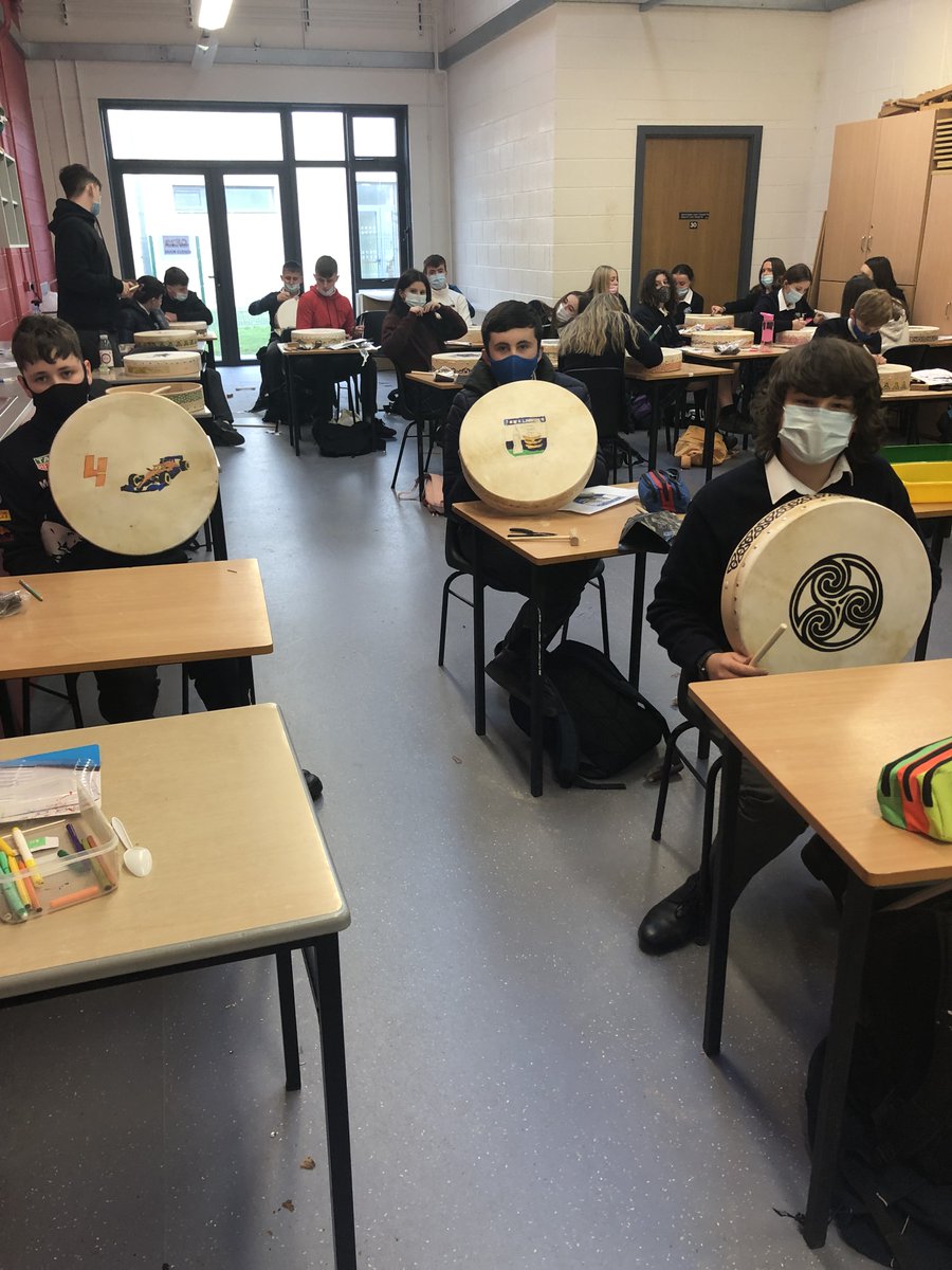 ArdscoilNaMara's tweet photo. Thanks to Michael Vignoles for his fabulous bodhran making workshop today with TYs. The students loved making and designing their individual bodhrans and then learning to play it at the end. @ERSTIRELAND https://t.co/e1WUGIYN3z