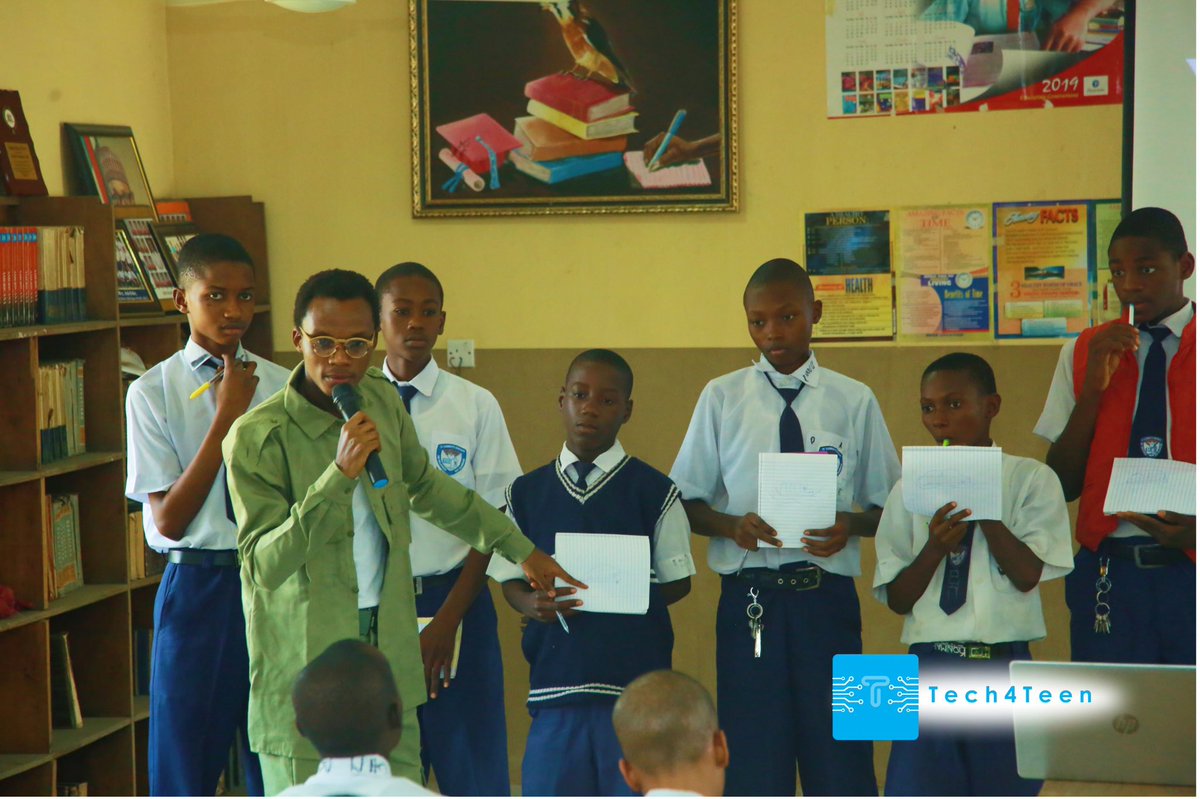 AdedejiOshinojo's tweet photo. @_Tech4Teen @officialnyscng 
#TechAwareness
#TechOutreach
#TechmeetsTeen
#Tech4Teen
#NYSCCDSPROJECT https://t.co/AyzZZy0PHn