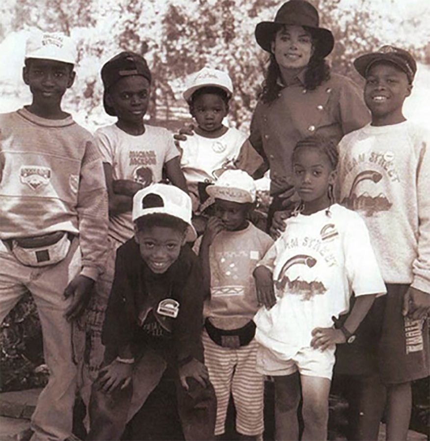 1990: 45 children from Project Dream street with life threatening illnesses were invited to Michael Jackson’s ranch.