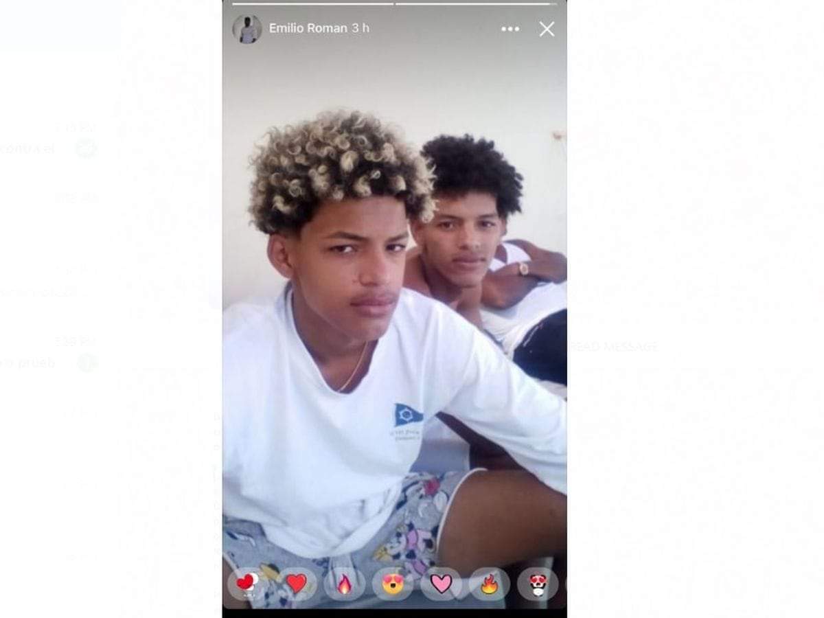 URGENTE,  Tres hermanos, tres niños de la Guinera, separados de su mamá, de su familia. Dos de ellos, los varones hoy les están juzgando en 10 de Octubre por un Tribunal q no acata justicia alguna, jueces cómplices de tanta crueldad. 🇨🇺 Sin derecho a justicia
LIBERTAD 😔🆘️👇👇