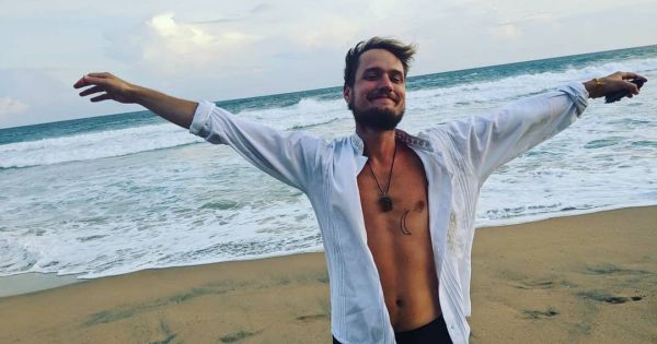 TheGrowthTribe's tweet photo. Jordan Bates – How to Let Go, Develop Core Confidence and Flow(#54) https://t.co/1XTu5puvrk https://t.co/Gn4ucKh5PQ