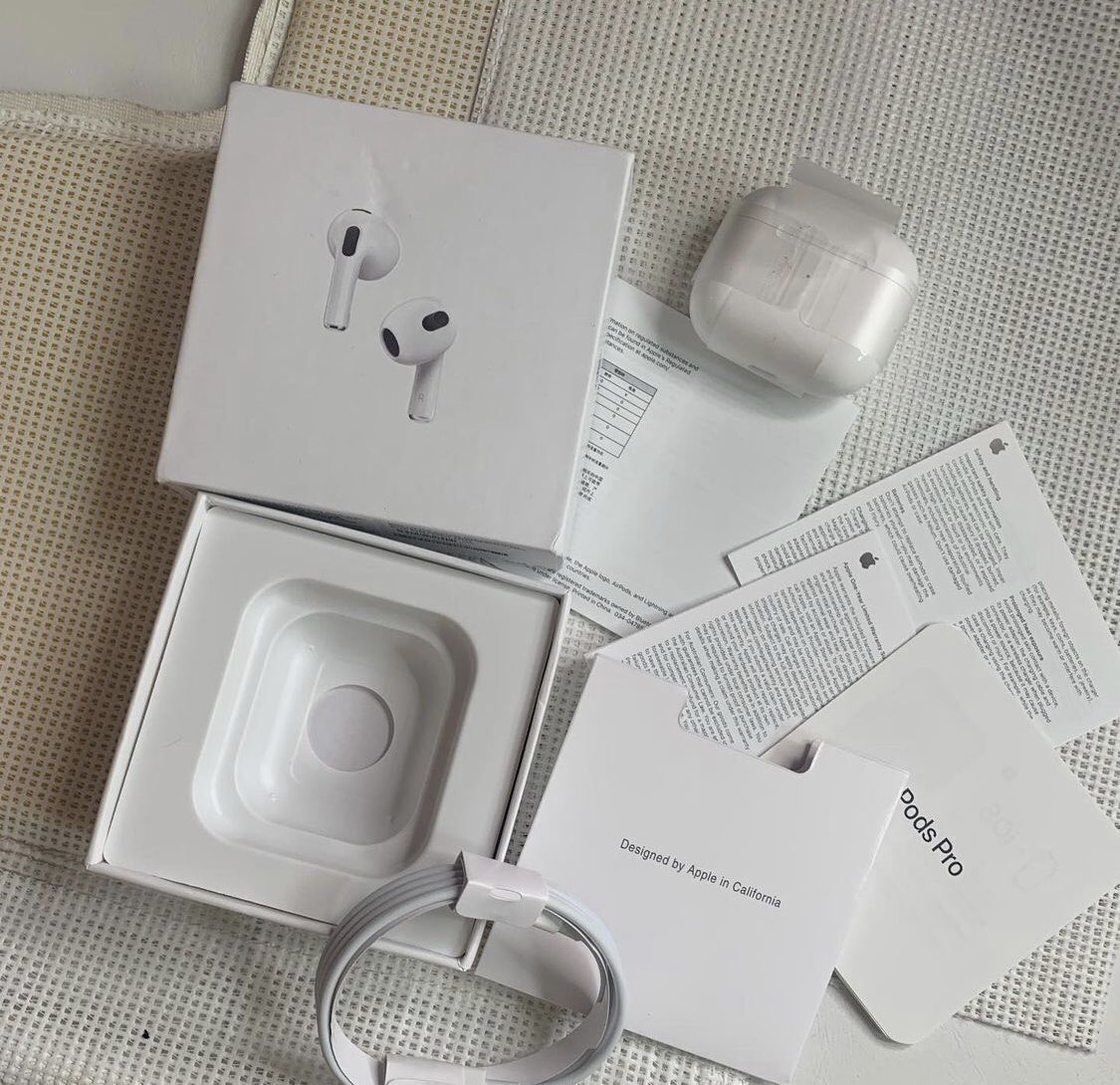 Kantin_Arewa's tweet photo. Apple AirPods 3
Price : #116k
#KudaXLiquorose https://t.co/RjRqHWBAeq