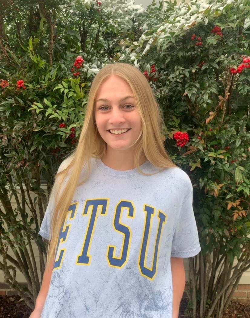 ETSU is getting a good one! Cheers to our girl <a href="/molly_cason/">Molly Cason</a> for verbally committing to D1 East Tennessee State University. 👏🏼👏🏼👏🏼🤩 <a href="/HHSGenerals/">Heritage Generals</a>