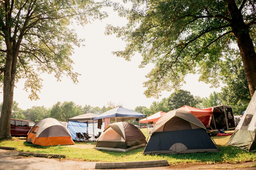 AliveFestival's tweet photo. Who's excited to camp this year at #AliveFest?!? ☀️🏕 #BestWeekOfSummer https://t.co/qfv7whurUZ