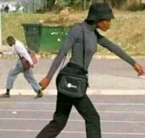 StillYoursADD's tweet photo. #Ex_ meet on their way to school 😎
Just mind your business 🤣🤣😎😎 https://t.co/0d4t6bK0eD
