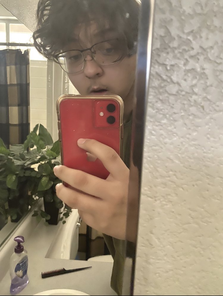 fuckyoutacks's tweet image. media for MLK day, RlP to a real nigga🕊🖤